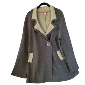 Ryan Roberts 2 tone green wool coat - XL.     F28